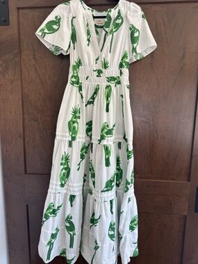 Anthropologie Somerset White Maxi Dress with Green Parrot Print XS